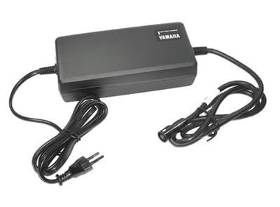 3050811665 WEB_Image Yamaha batterilader 4A MY15-   30508116652000535761.Jpeg