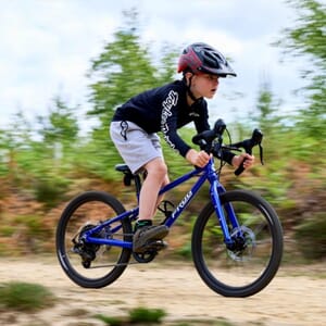 Frog Gravel 53 - Electric Blue