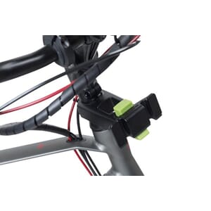 BAS70189_Rel WEB_Image_120547_(6)_1269701264.jpg