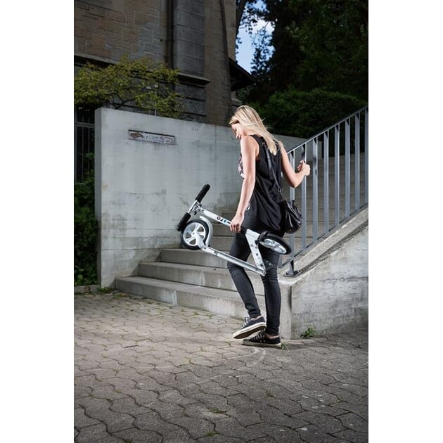 SA0031_Rel White6.jpg